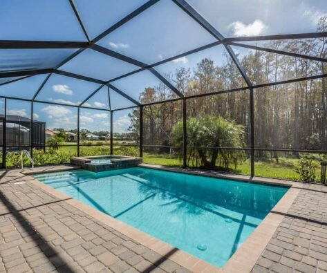 swimming-pool-enclosure-60116087e8c06